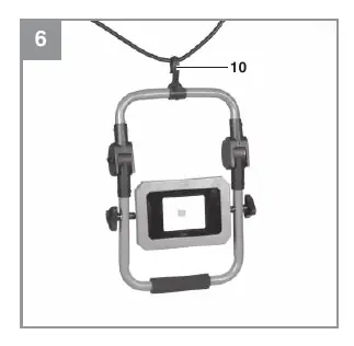 Aufhängen der Lampe (Bild 6)