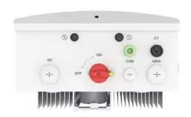 Unteransicht des Inverters mit Anschlüssen