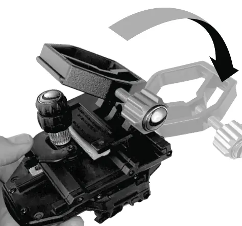 Schritt 1: Befestigung des Adapters am Okular