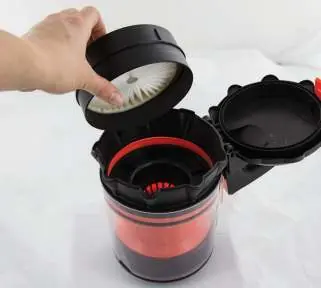 Zugang zum HEPA-Filter