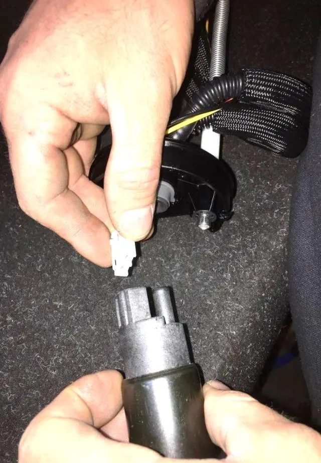 Trennen der elektrischen Verbindung