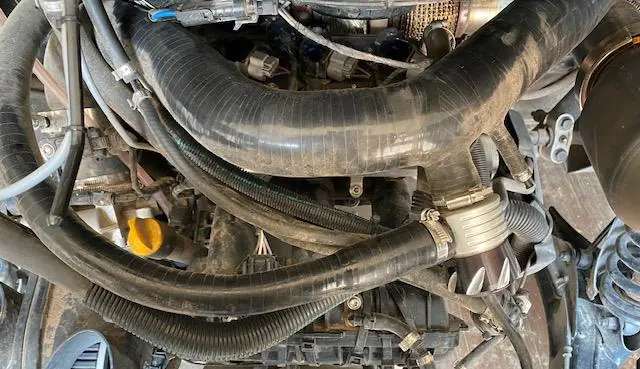 Anschluss des Vakuumschlauchs an das Plenum