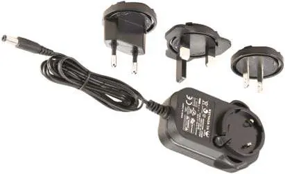 Ladegerät und Adapter