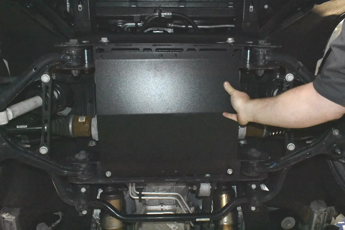 Installation des Unterfahrschutzes
