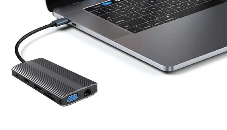 Anschluss des Hubs an einen Laptop