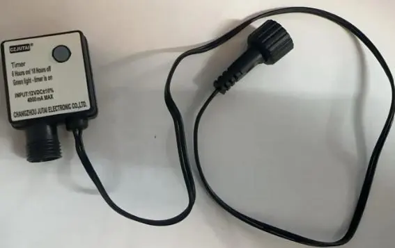 Timer-Schalter mit 'Clear'-Taste und Status-LED