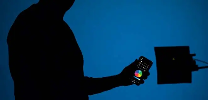Steuerung des Panels via Smartphone-App