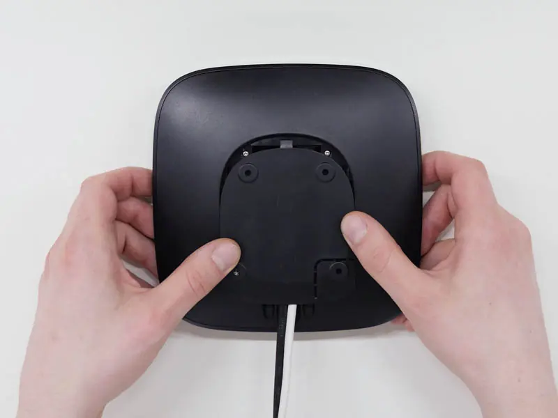 Entfernen des Geräts vom SmartBracket-Montagepanel
