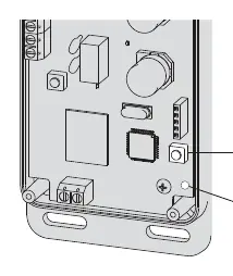 PROGRAMMING PAIR-Taste und PROG-LED auf dem Ridge 2.0 Transceiver