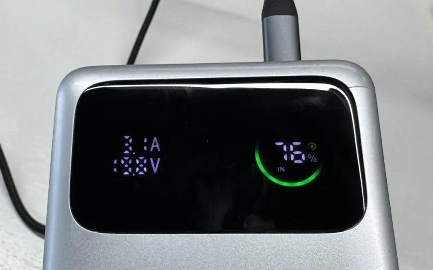 Aufladen der Powerbank